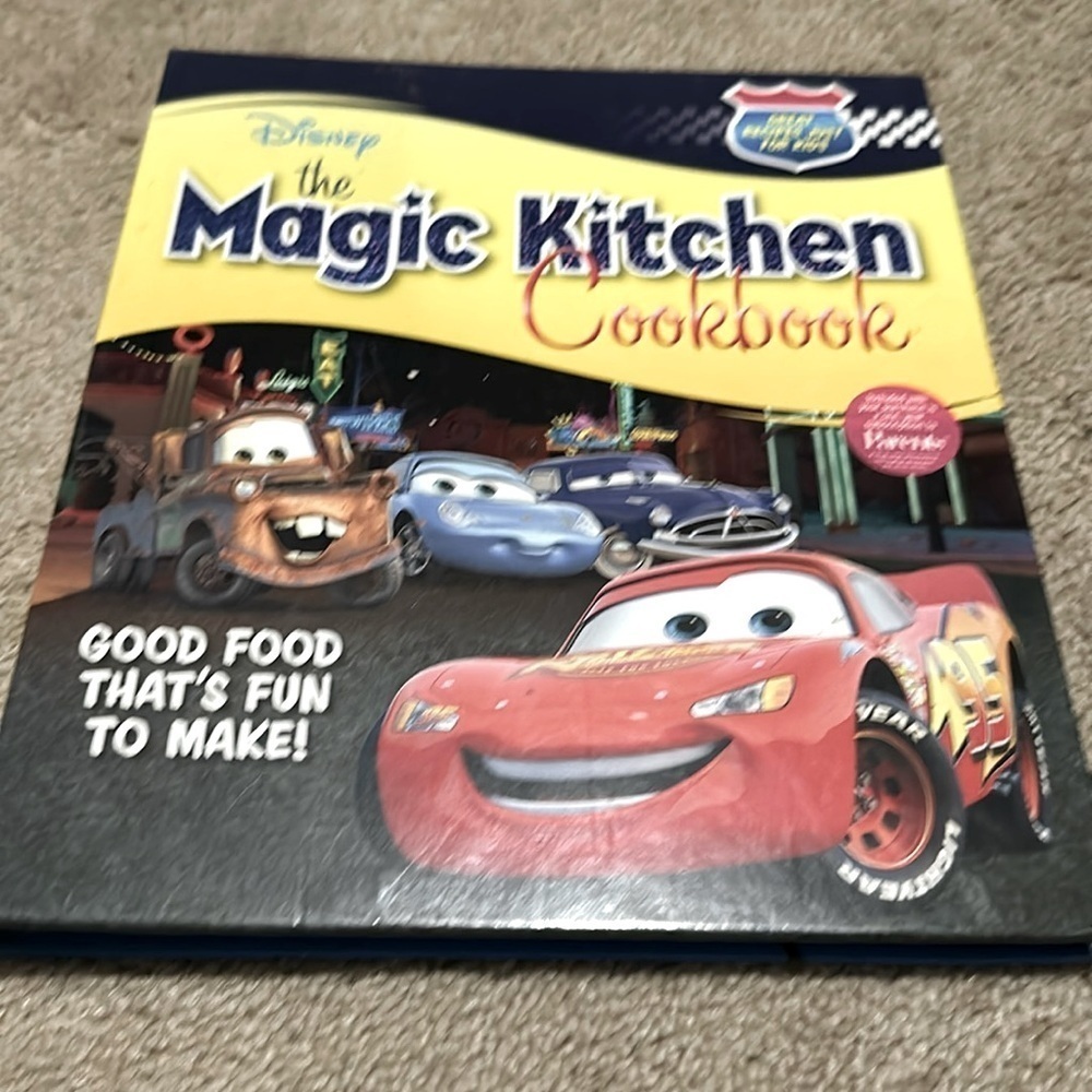 Disney Magic Kitchen cookbook Great for Kids